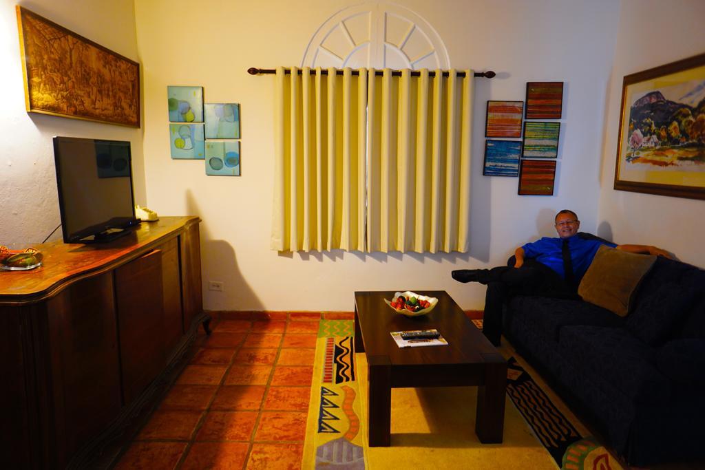 At Wind Chimes Boutique Hotel San Juan Eksteriør billede
